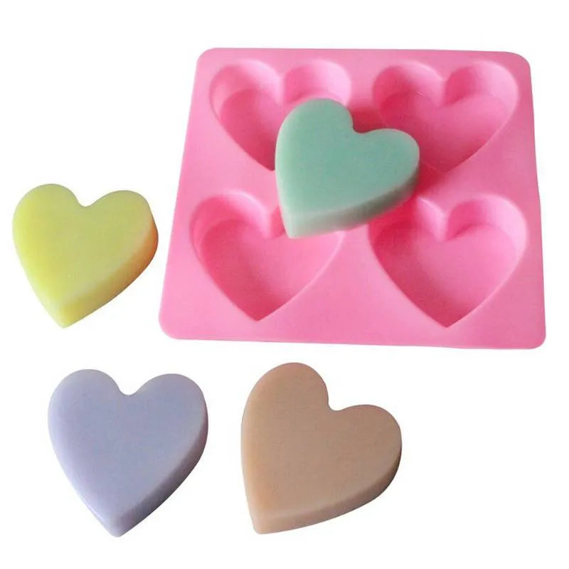 Silikon-Seifenform Herzen – 4 Mulden in Rosa