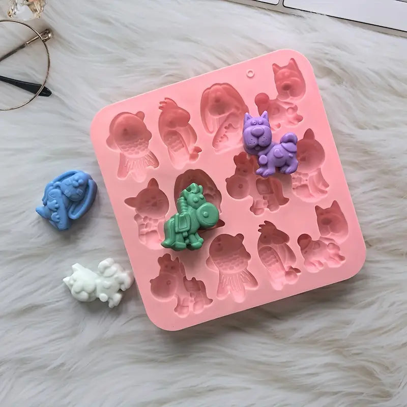 Silikon-Seifenform Cartoon-Tiere – 12 Mulden in Rosa