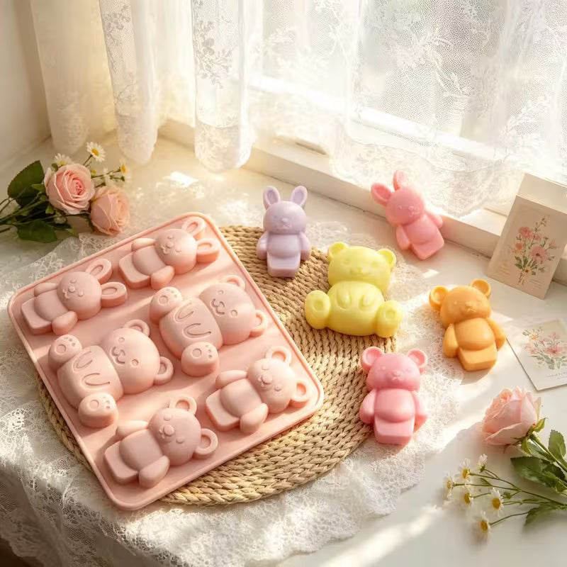 DIY Form Silikonform Seifenform Gießform 6-Mulden süße Tiere 2 Hasen und 4 Bären in hellrosa